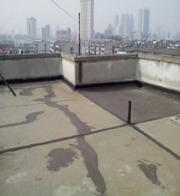 北关漏水维修 楼顶漏水是什么原因，楼顶漏水维修方法是什么?